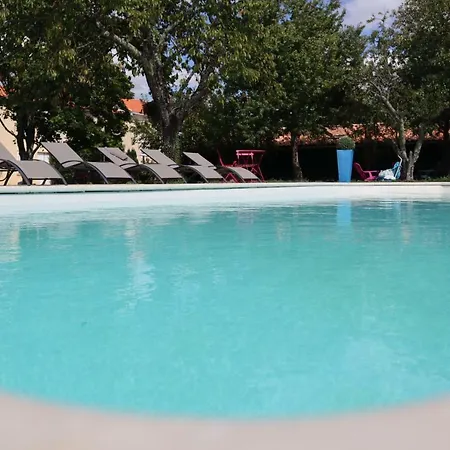 Casa de hóspedes Domaine Des Tilleuls Val-de-Livenne