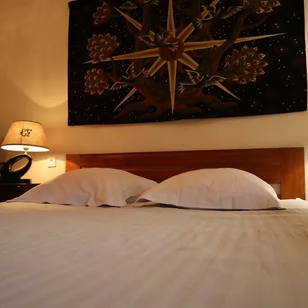 Domaine Des Tilleuls 3* Val-de-Livenne